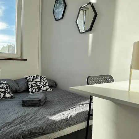 Lambert - Peaceful Retreat, 10 Minutes To Old Town & Seaside