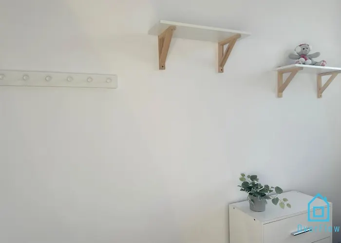 Kwatera prywatna Lambert - Peaceful Retreat, 10 Minutes To Old Town & Seaside Gdańsk